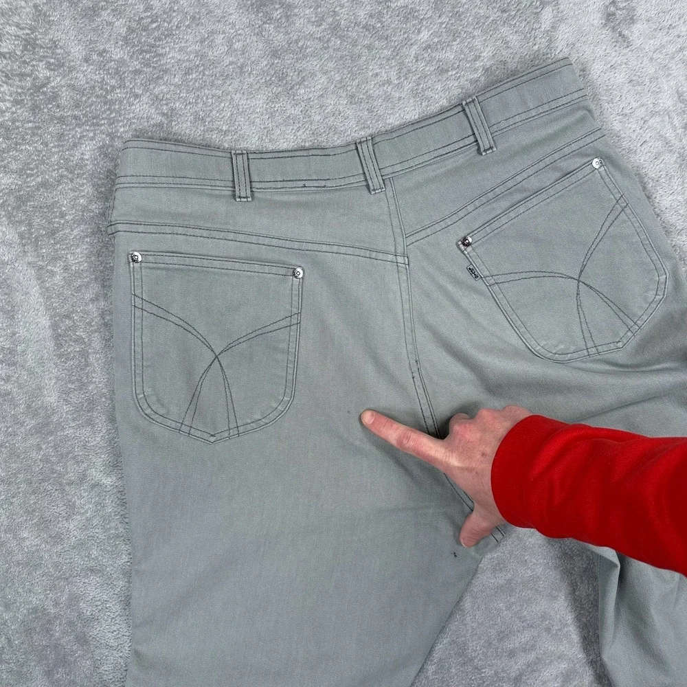 Vintage 80s Levi's For Men Jeans Skosh More Comfort Mens 38x30 White‎ Tab Gray